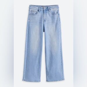 NWOT - JUST USA Luisa Wide Leg Jean